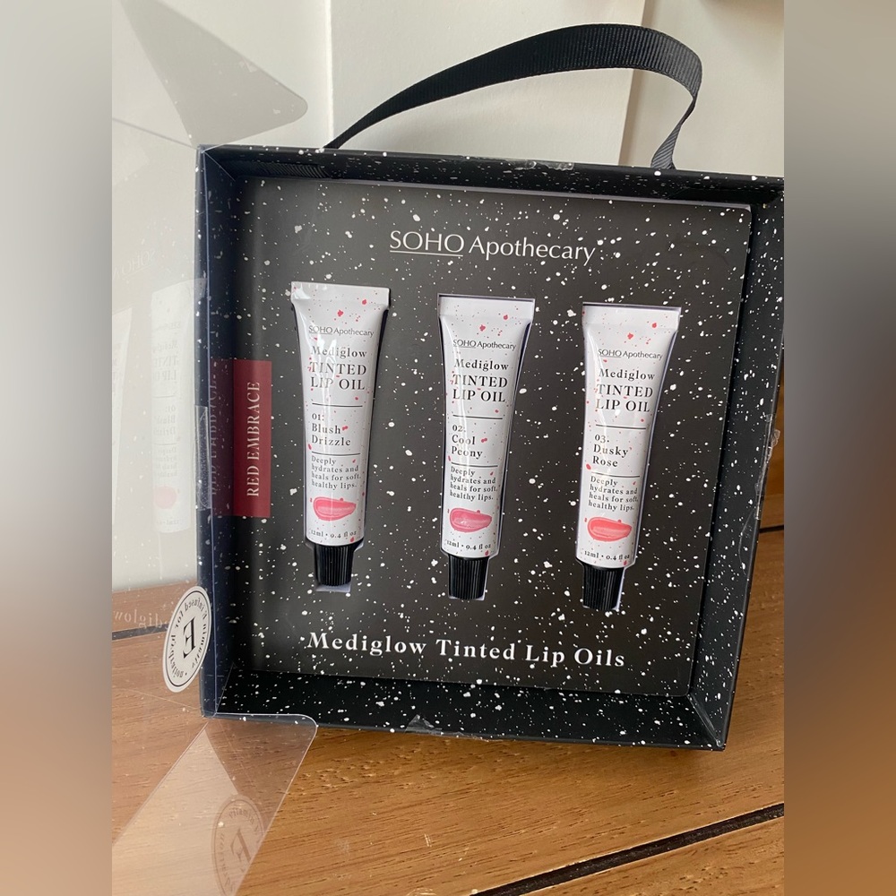 NEW SOHO Apothecary Mediglow Tinted Lip Oil set - Pink Shades